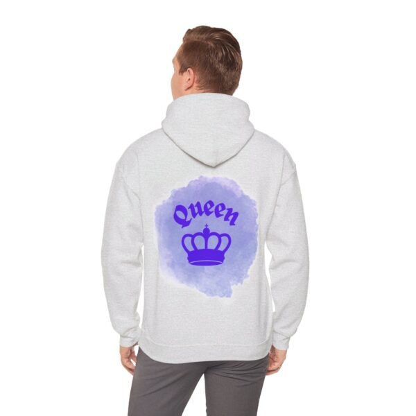 Unisex Heavy Blend™ QUEEN hoodie. - Image 23