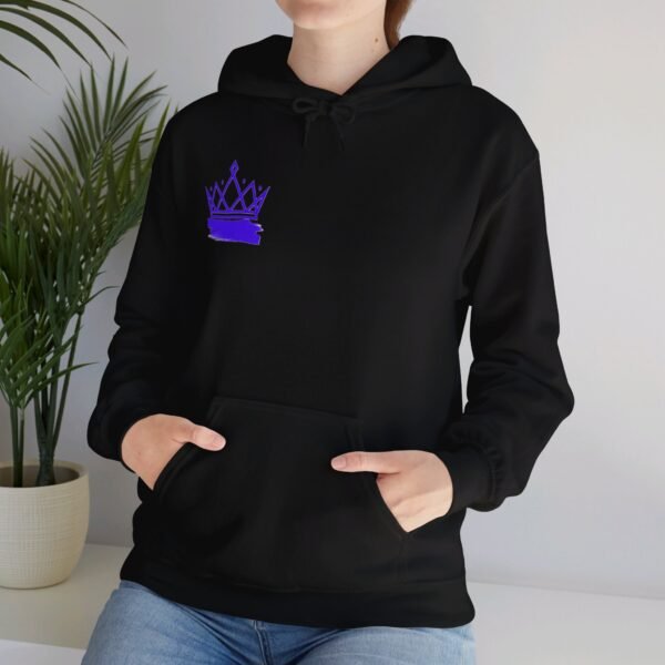 Unisex Heavy Blend™ QUEEN hoodie. - Image 39