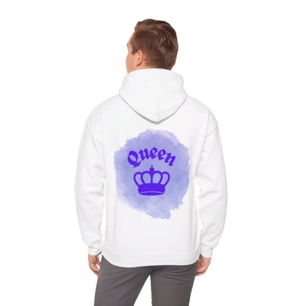 Unisex Heavy Blend™ QUEEN hoodie. - Image 10