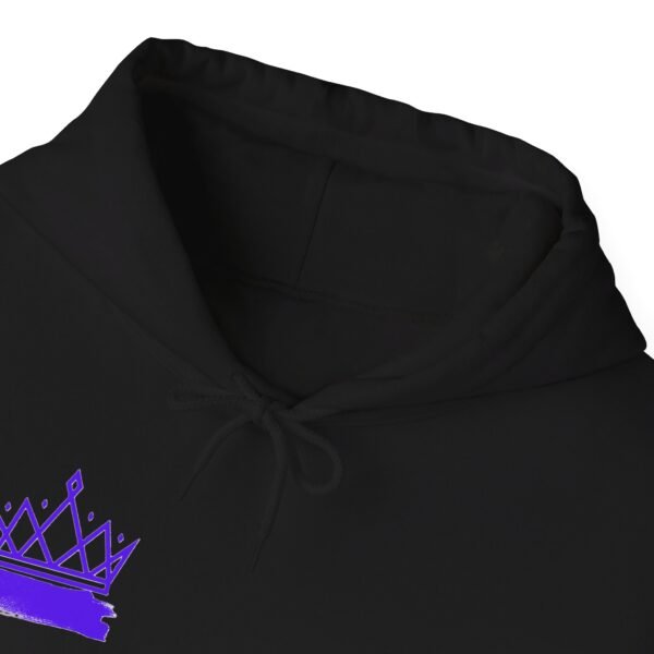 Unisex Heavy Blend™ QUEEN hoodie. - Image 31