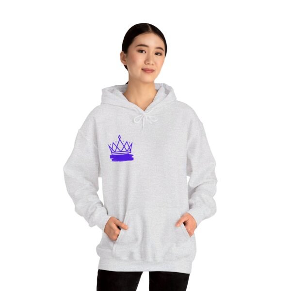 Unisex Heavy Blend™ QUEEN hoodie. - Image 19