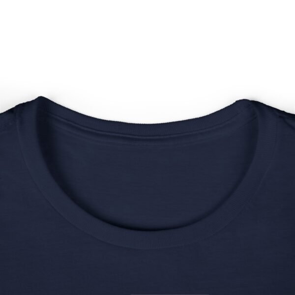Women's QUEEN Softstyle Tee - Image 18